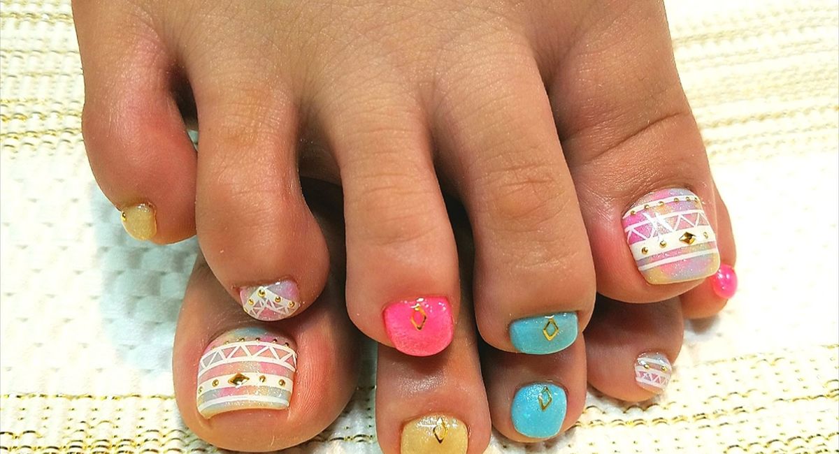 フットネイル おすすめデザイン